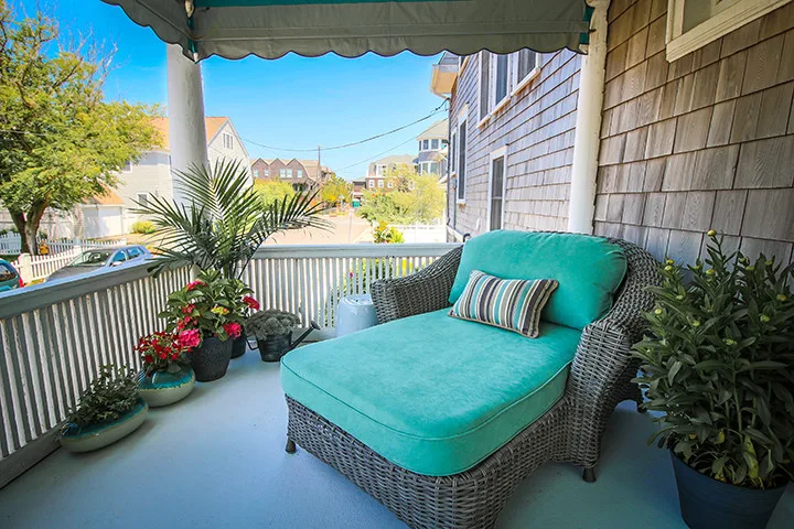 Bayhead Seasonal Escape by Evenflow Interiors - Photo 2