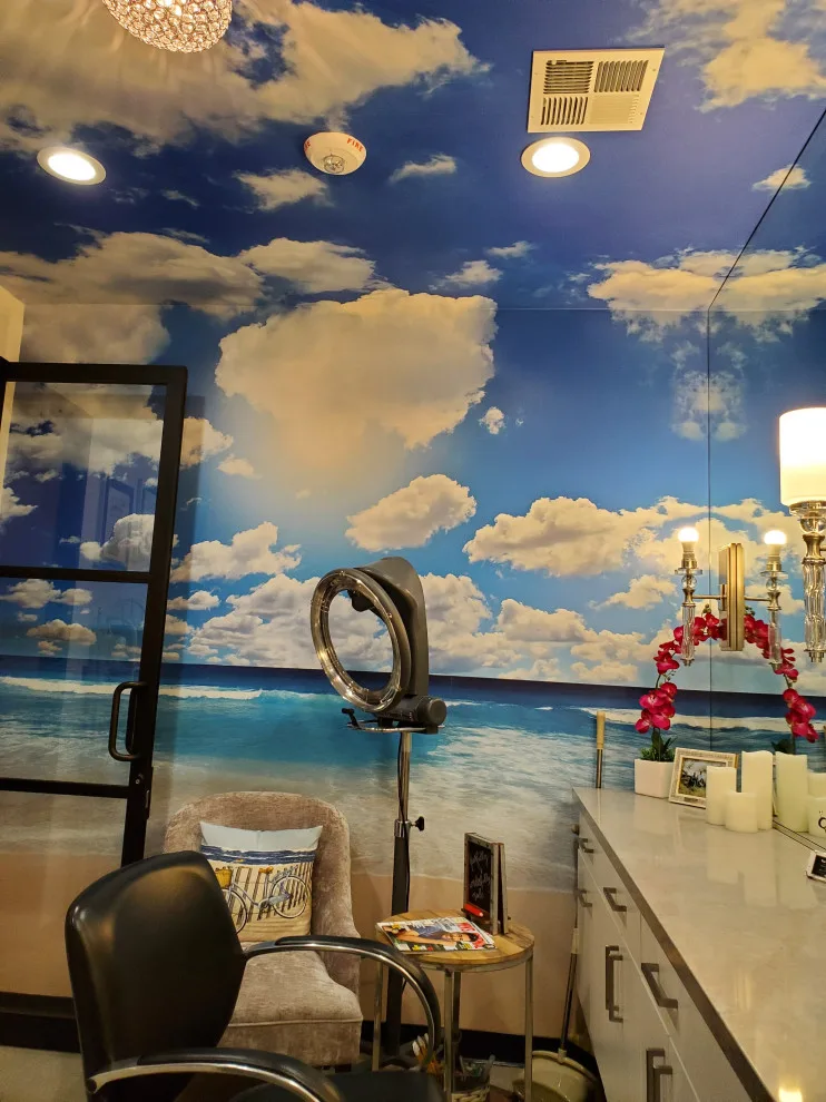 Coastal Salon by Brooks Brothers Interiors - Photo 9