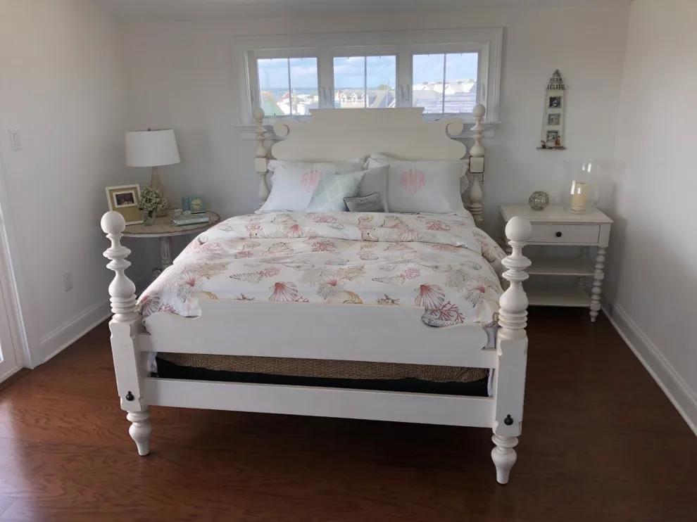 Coastal Elegance in Red, Teal, and Chic by Kelly Simkovich At Main Line Sound & Video - Photo 6
