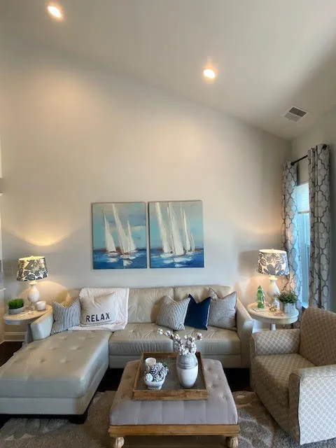 Coastal getaway by House To Home - Photo 3