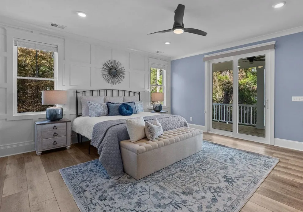 Coastal Elegance Residence on White Picket Way by Porchlight Interiors LLC - Photo 2