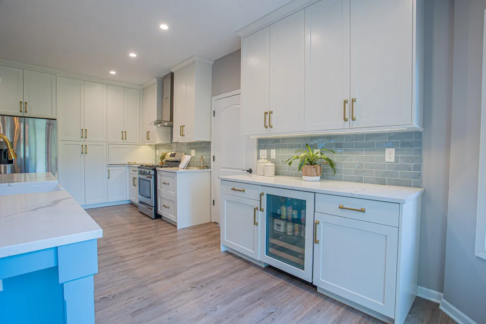 Lovely Luminous Azure Kitchen by Studio Saint Marie - Photo 15
