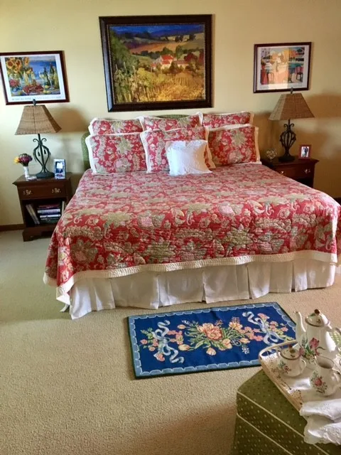 Hampton House Interiors, LLC - Photo 4