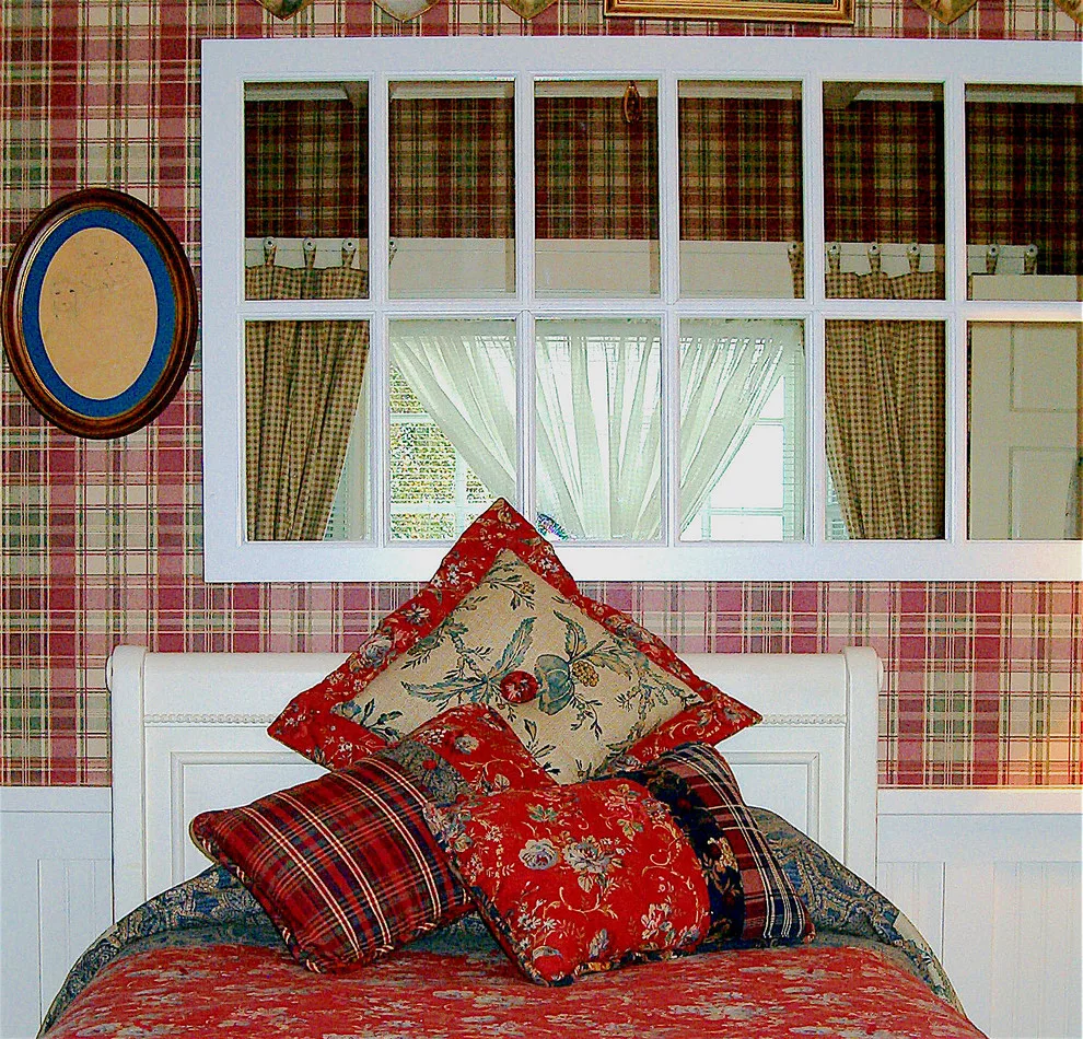 Sleeping Quarters and Linens by Susan Mackenzie Interiors - Photo 14