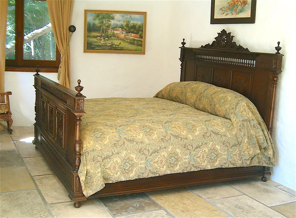 Sleeping Quarters and Linens by Susan Mackenzie Interiors - Photo 3