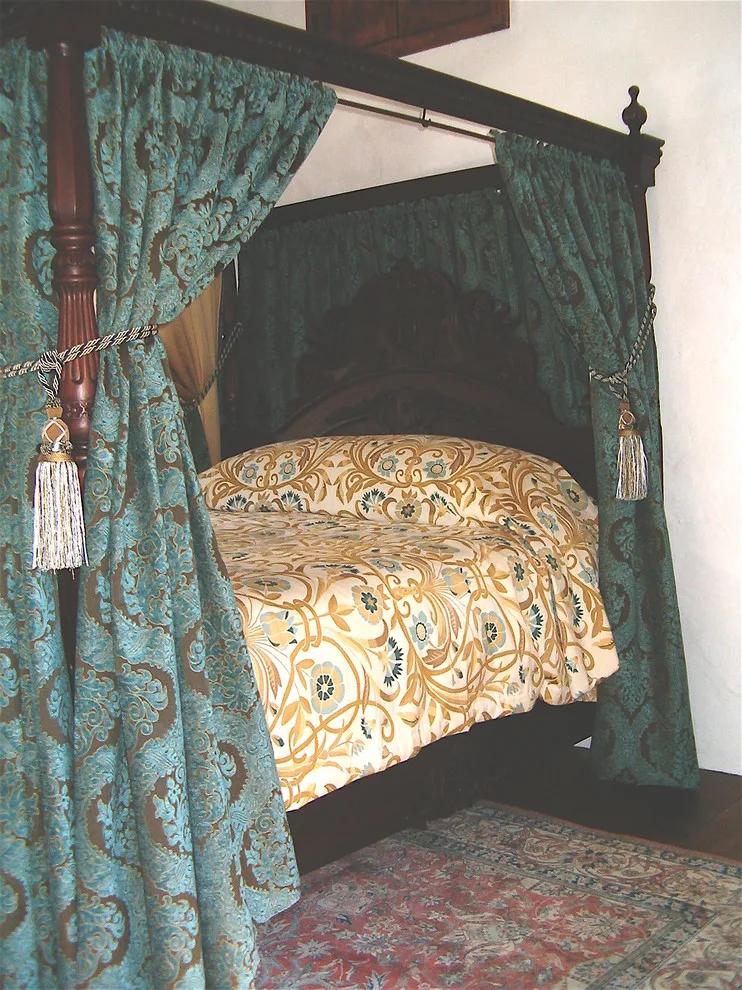 Sleeping Quarters and Linens by Susan Mackenzie Interiors - Photo 11