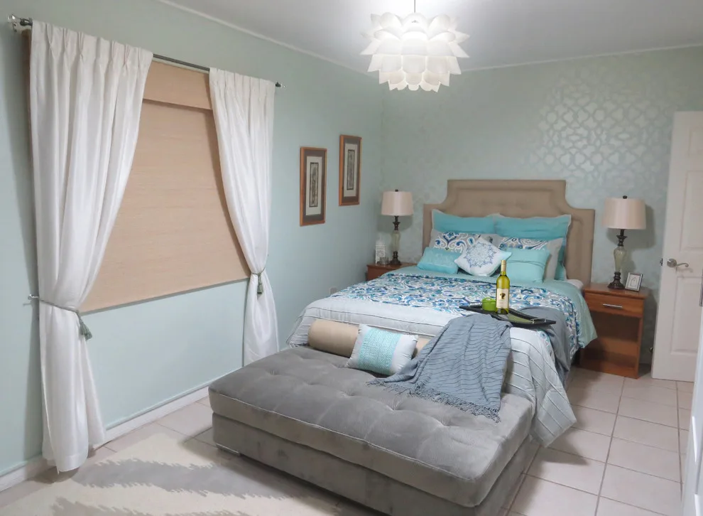 Sleeping Quarters by Danaë Eustace-Zamora - Photo 2