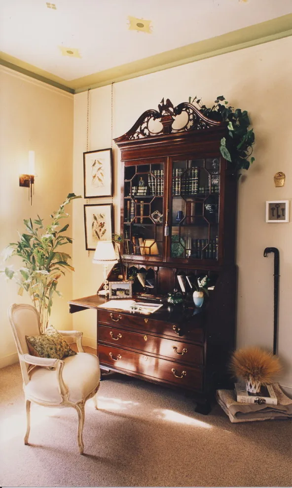 Kathleen Goodwin Interiors - Photo 13