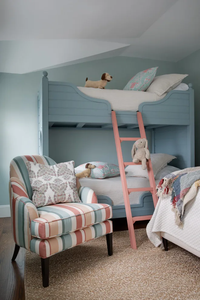 Cohasset Beevers at a Bank by Digs Design Company - Photo 10