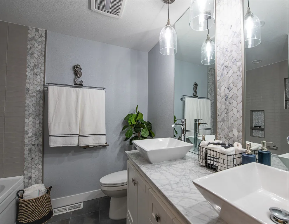 Bathroom makeover by Annmari's Design, LLC - Photo 4