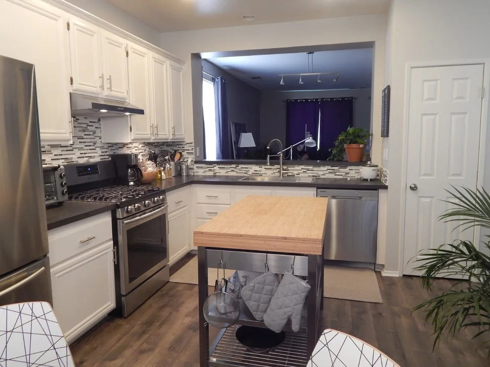 Modern kitchen renovation by Jill Nelson Design Service - Photo 5