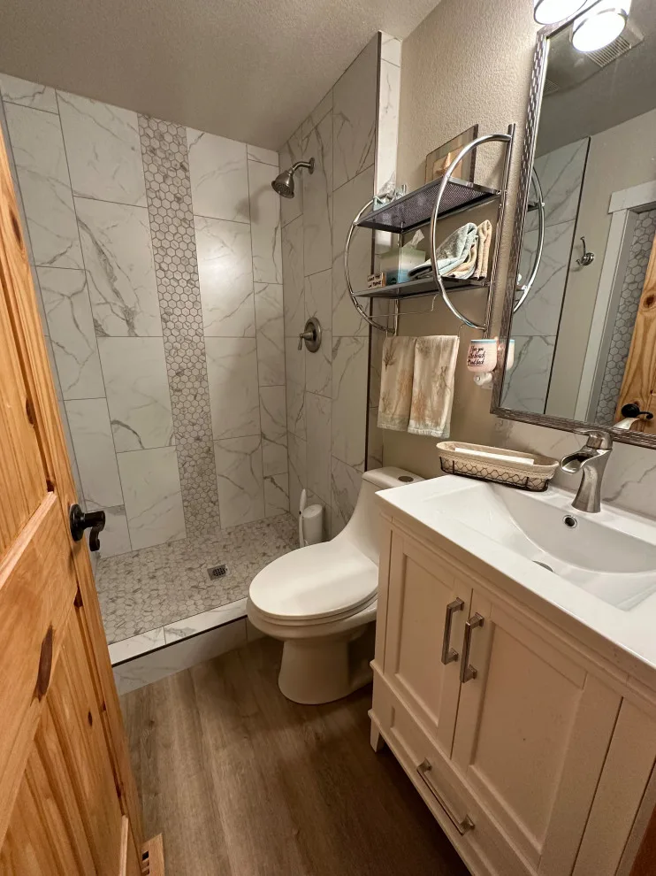 Contemporary restroom by Annmari's Design, LLC - Photo 15