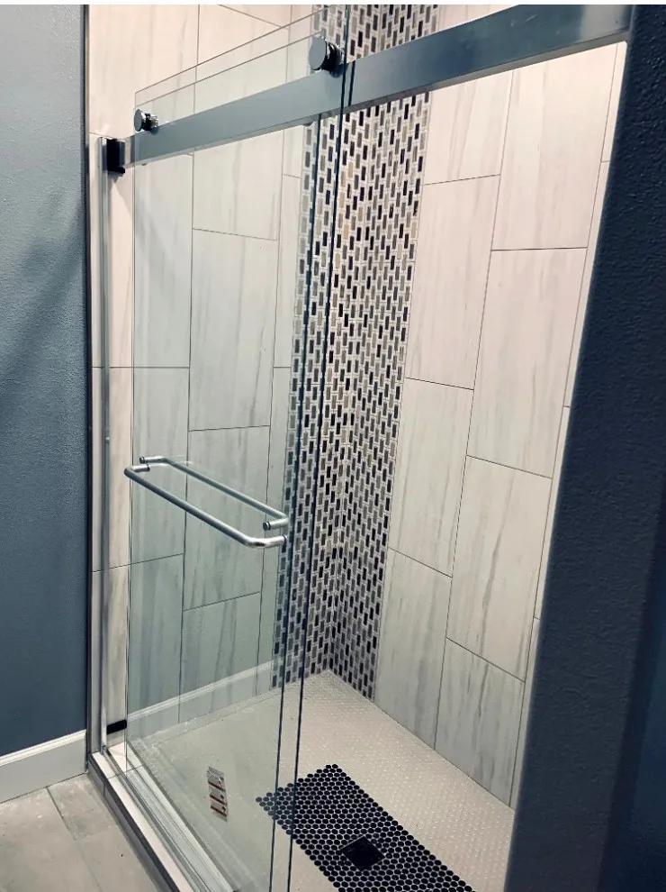 Contemporary restroom by Annmari's Design, LLC - Photo 3