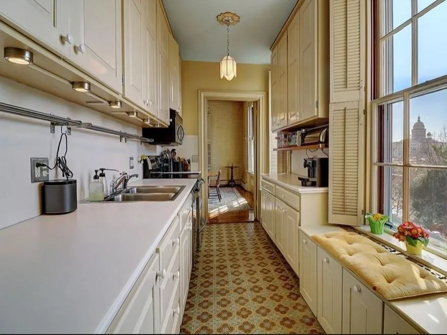 Advantage Avenue by Digs Design Company - Photo 24