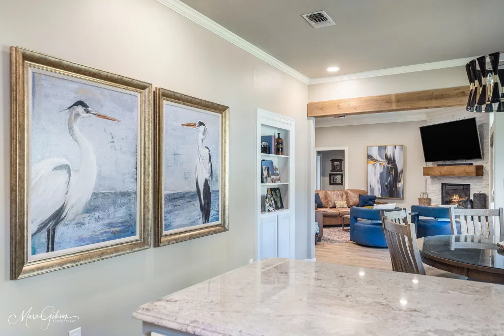 Benton Lakeside Home by Let's Decorate - Photo 5