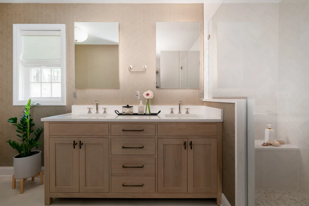 Serene Main Bathroom by The Berri Box - Photo 4