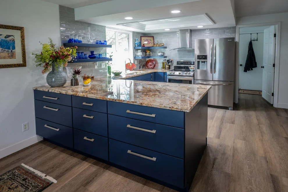 Contemporary Interior Design by Annmari's Design, LLC - Photo 5