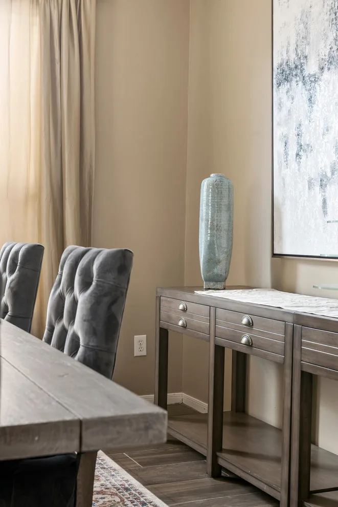 Interior Connection - Photo 4