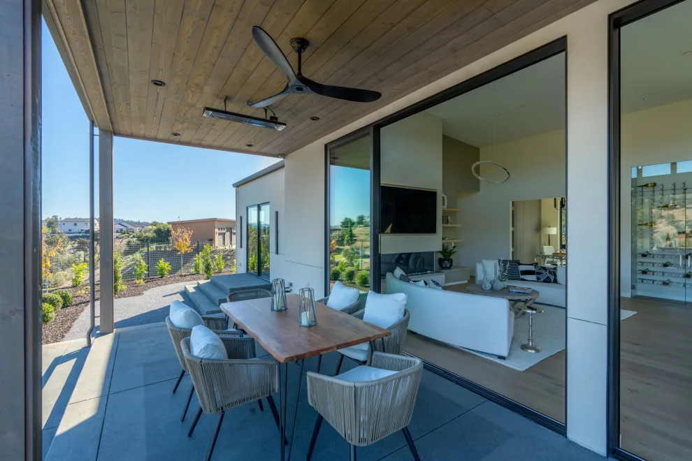 Azure Peak by Four Seasons Design Team - Photo 5