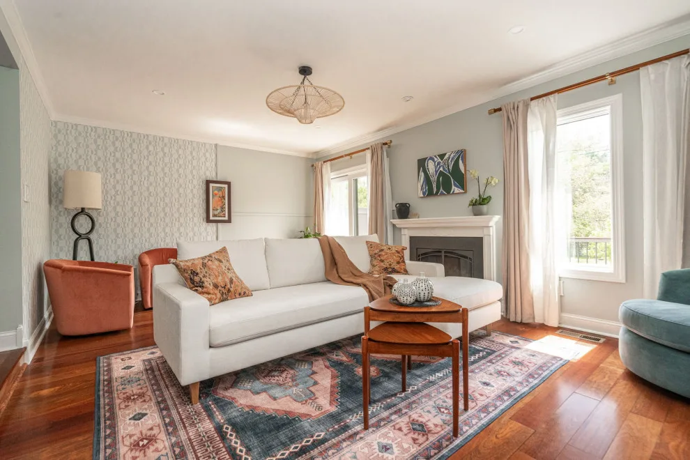 Unconventional Bachelor Retreat - Bryn Mawr by K&B Interiors - Photo 15