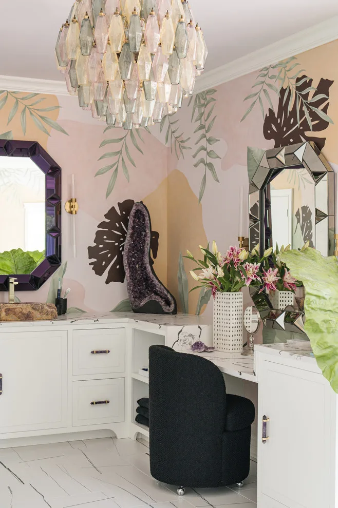 Elegant and Striking by Crystal Blackshaw Interiors - Photo 11