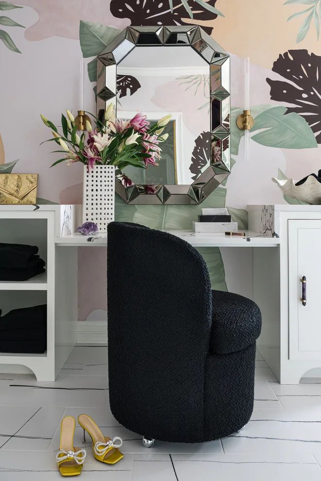 Elegant and Striking by Crystal Blackshaw Interiors - Photo 31