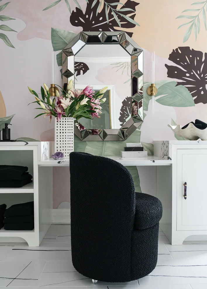 Elegant and Striking by Crystal Blackshaw Interiors - Photo 9