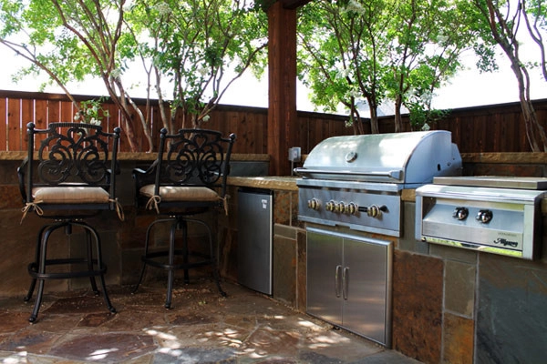 Outdoor Kitchen by Impact Landscapes Llc - Photo 5