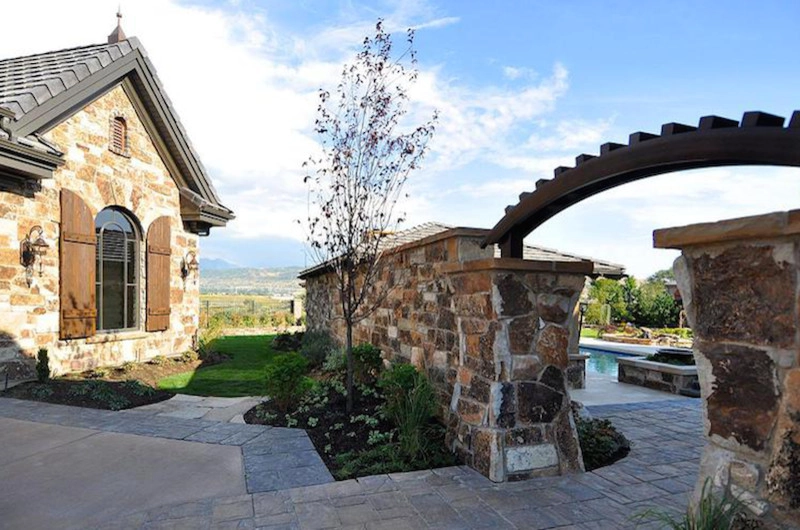 Impressions Pools And Landscape Company - Photo 2