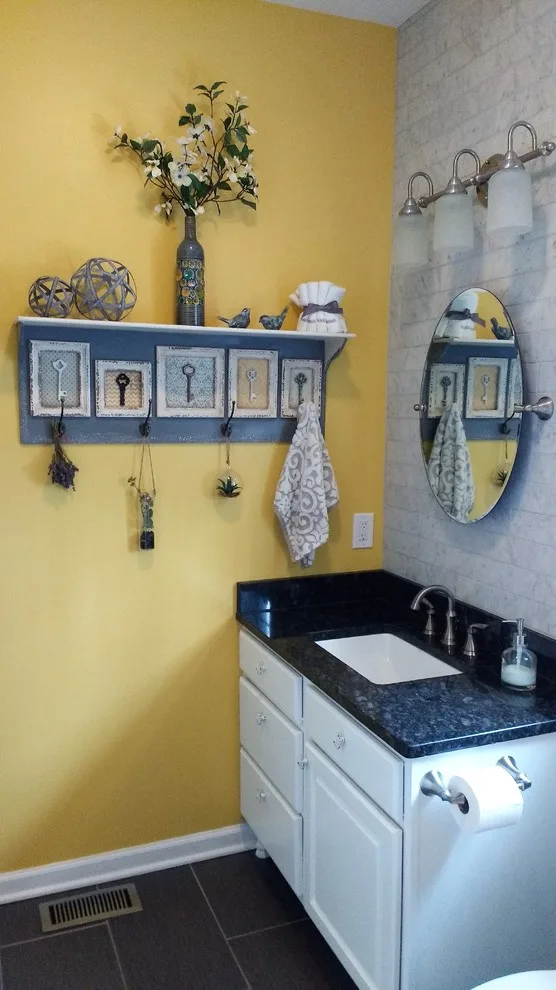 Golden Luxe Restroom by Your Space - Photo 2