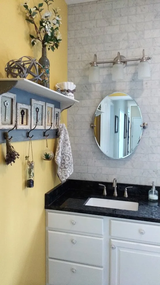 Golden Luxe Restroom by Your Space - Photo 4