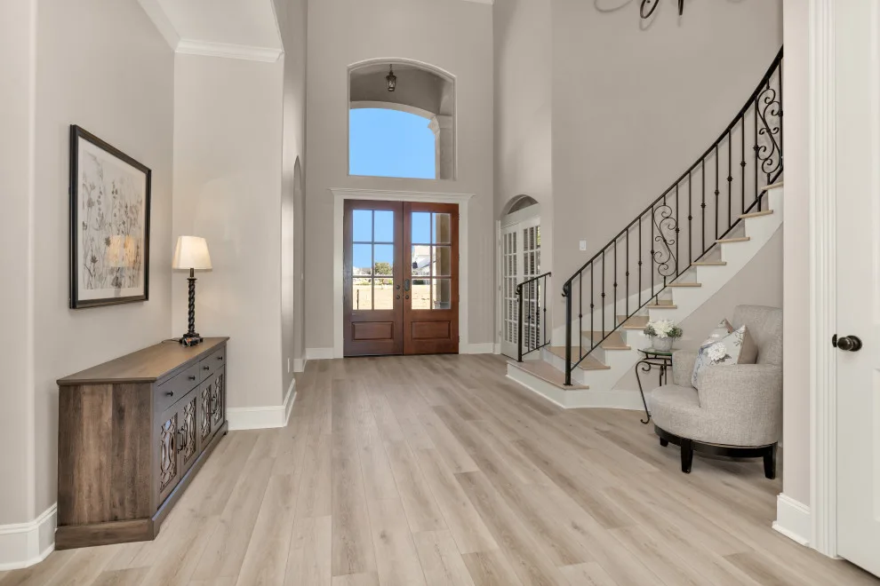 Bourbon Street Empty Staging Project by FlyGirl Home Staging & Redesign - Photo 12