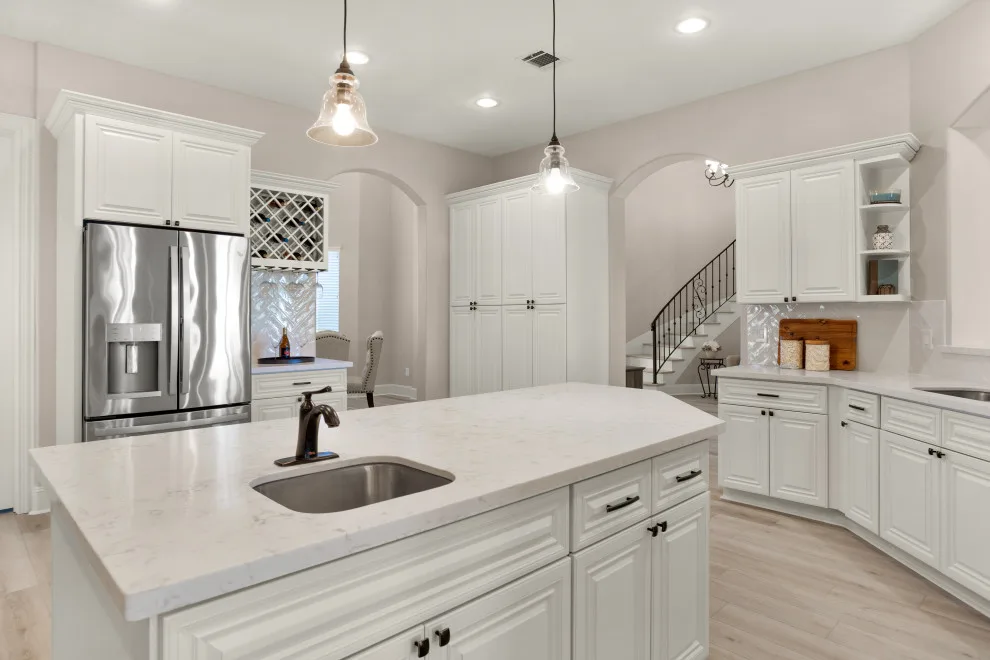 Bourbon Street Empty Staging Project by FlyGirl Home Staging & Redesign - Photo 5
