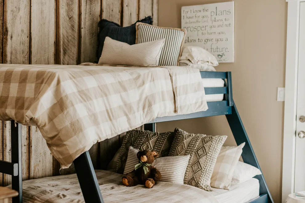 Clarksville, TN Boy's Bedroom by Interiors By EMJ - Photo 12