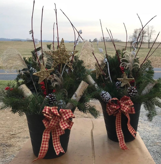 Seasonal Planters by Indian Run Landscaping II, LLC - Photo 2