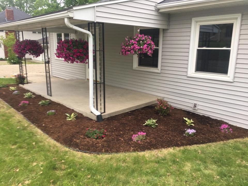 Indiana Urban Lawncare LLC - Photo 7