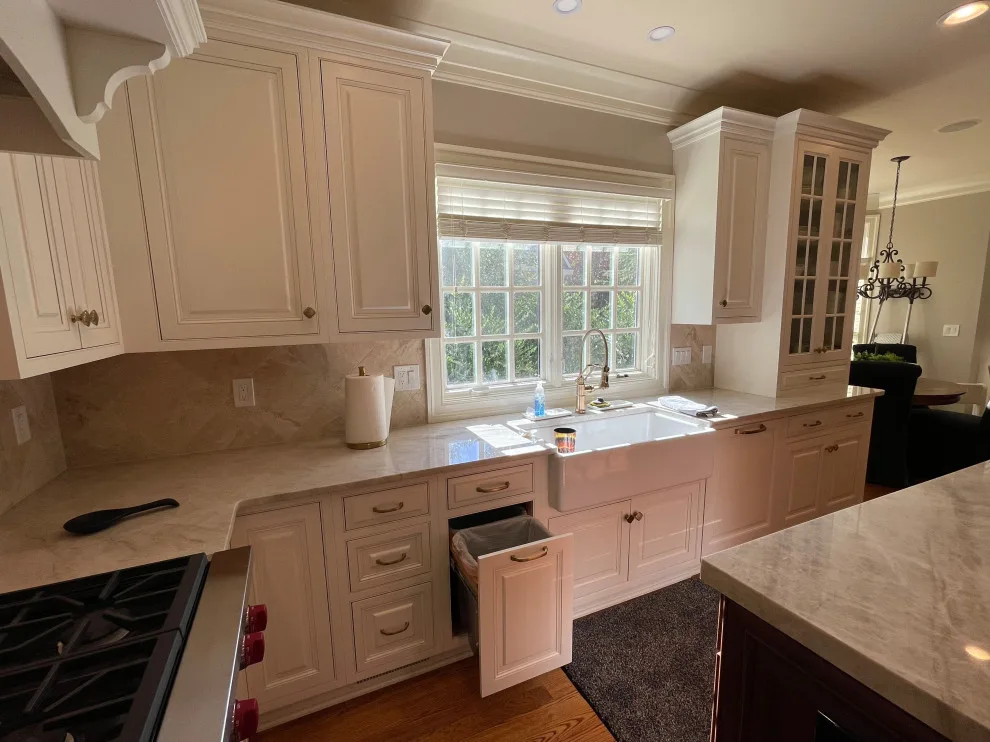 Williamsburg Classic by Buckeye Cabinet & Supply, Inc. - Photo 14