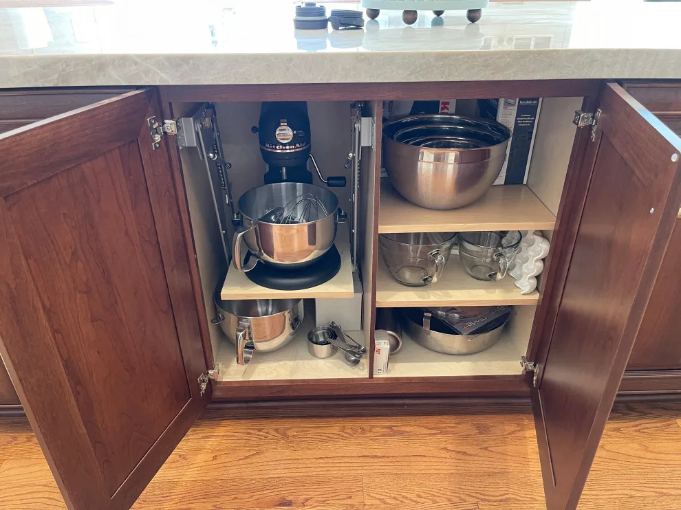 Williamsburg Classic by Buckeye Cabinet & Supply, Inc. - Photo 17
