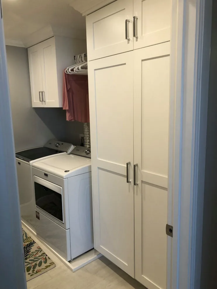 Laundry and Mudrooms by Stone Ridge Cabinets - Photo 4