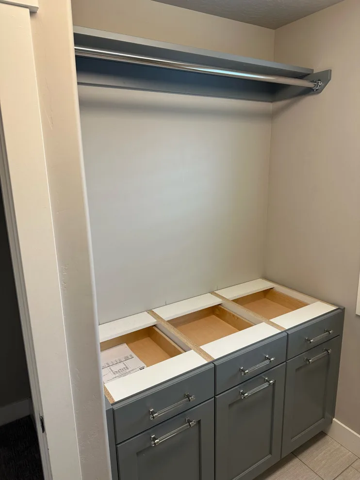 Laundry and Mudrooms by Stone Ridge Cabinets - Photo 3