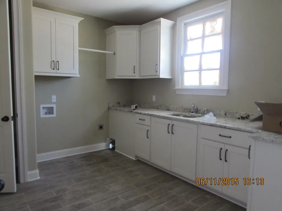 STONE CAPITAL by Mike Whittington/kitchen And Bath Designer - Photo 3