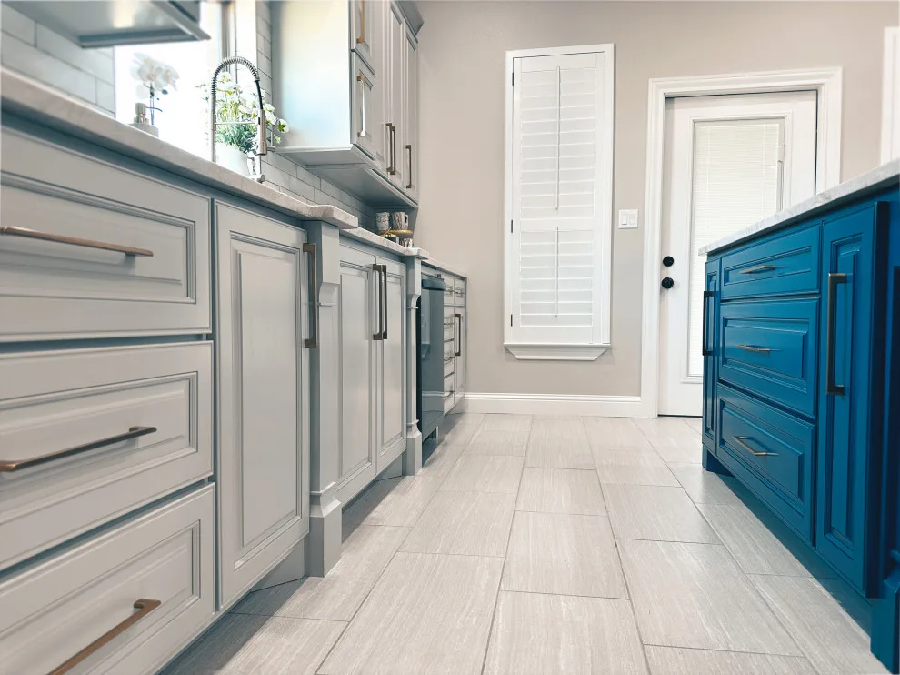 TWENTY-SECOND WEST by Forma Cabinetry - Photo 13