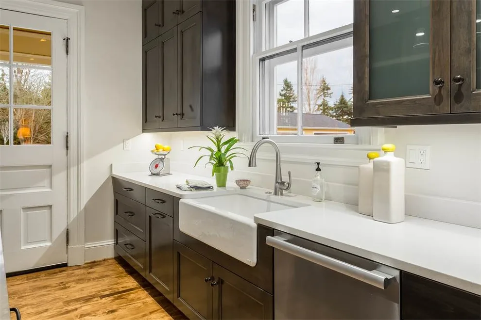 The Ellicott - 4010 Officer's Lane by Savvy Cabinetry Design Interiors - Photo 5