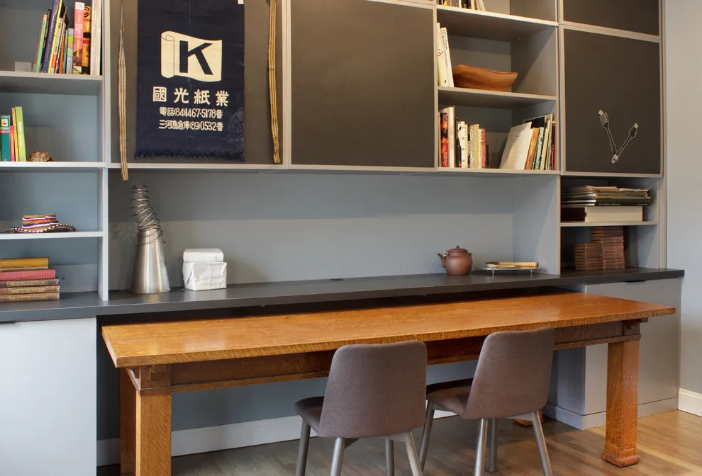 A Contemporary Universe by Rylex Custom Cabinetry And Closets - Photo 4