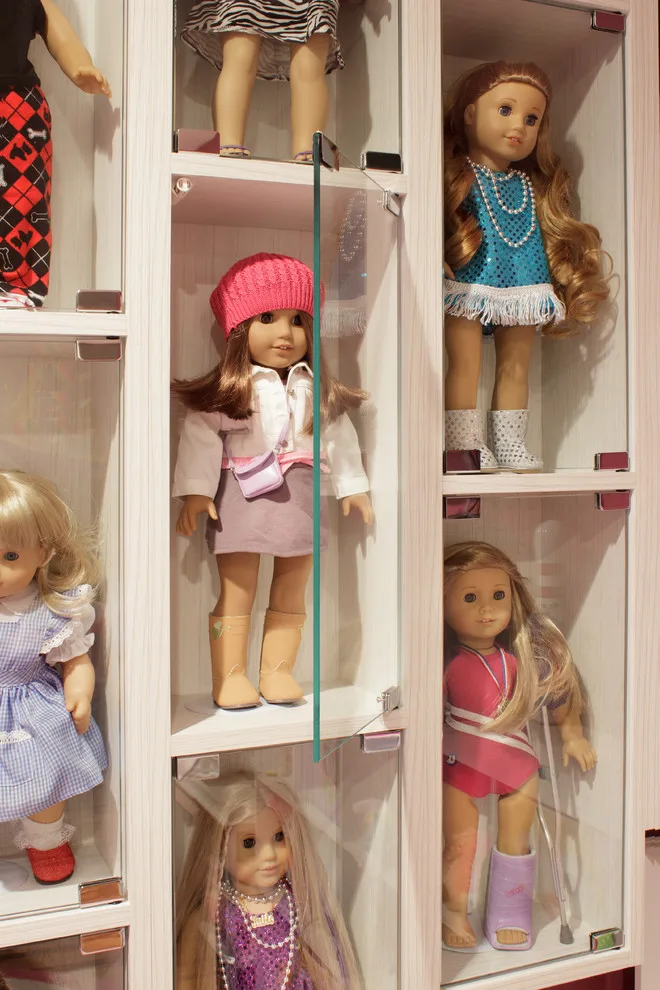 American Girl Doll Showcase Cases by Rylex Custom Cabinetry And Closets - Photo 4