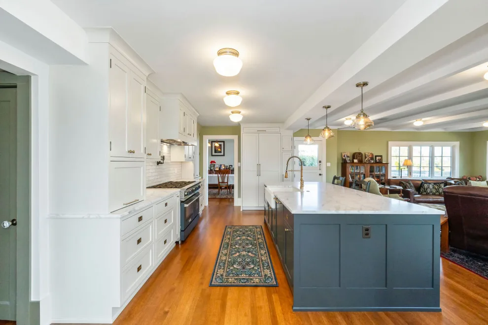 Vintage White Shaker Inset by Signature Design & Cabinetry LLC - Photo 33