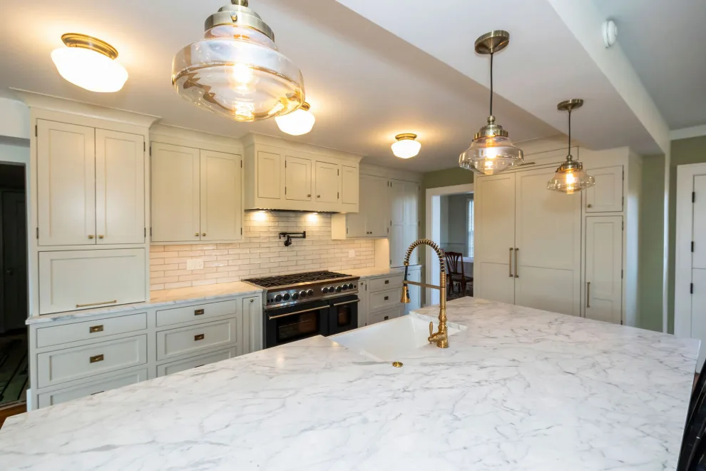 Vintage White Shaker Inset by Signature Design & Cabinetry LLC - Photo 8