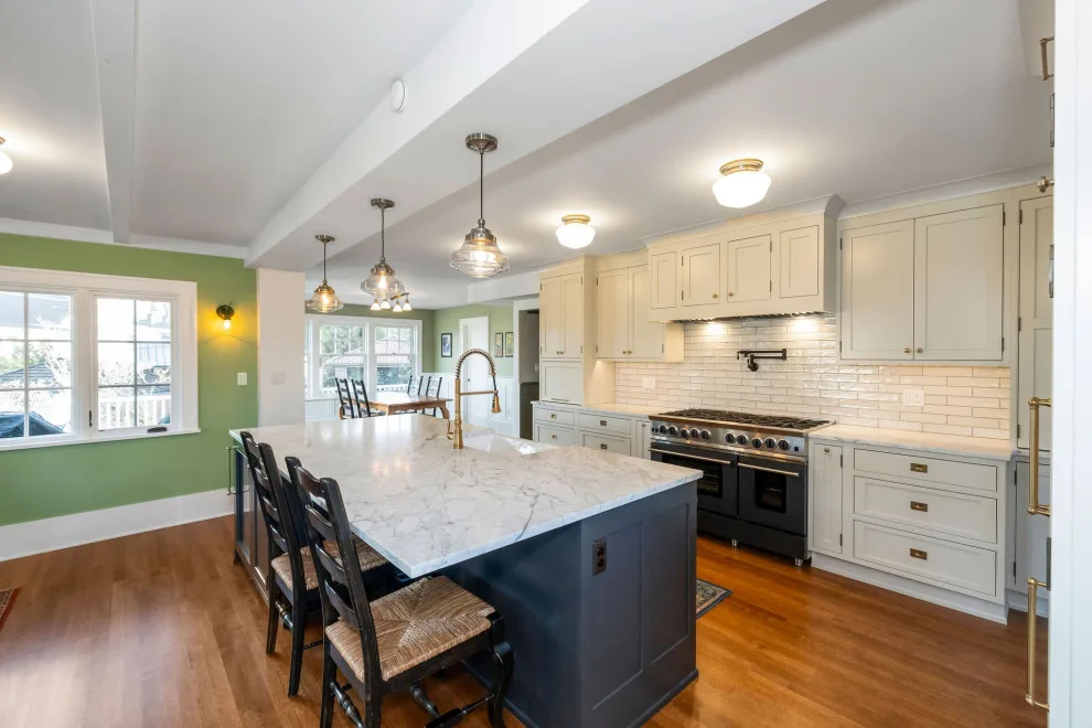 Vintage White Shaker Inset by Signature Design & Cabinetry LLC - Photo 2