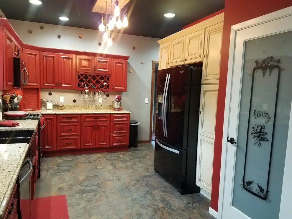 Country Charm Kitchen by Spahn & Rose Lumber Co. - Photo 6