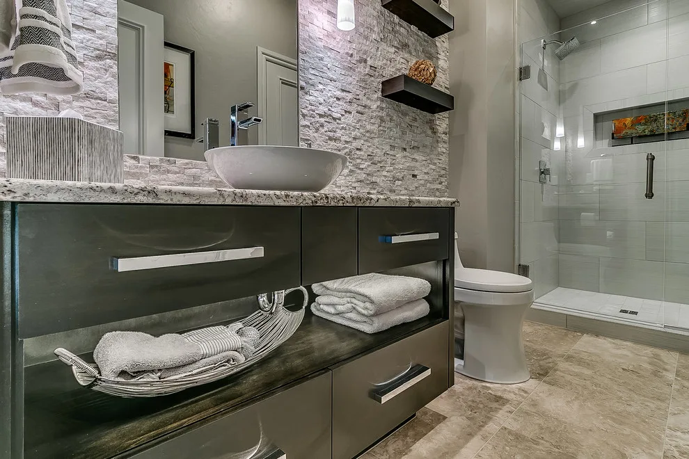 Elegant Stone Washroom by Baths And Rooms By Denise - Photo 2